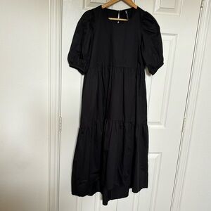 Never been worn ZARA tiered midi dress in MEDIUM